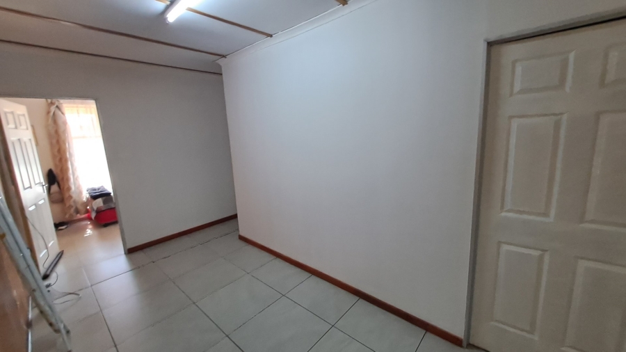 17 Bedroom Property for Sale in Universitas Free State